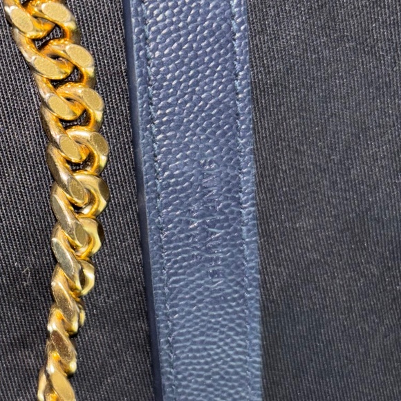 YSL medium diamond quilted envelop bag. - Picture 9 of 9